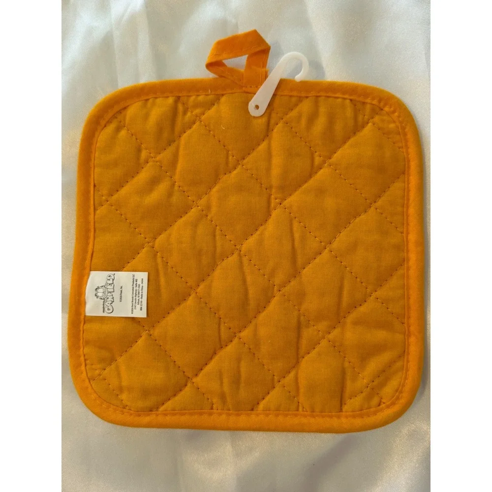 Garfield Never Trust A Smiling Cat Pot Holder Orange Nickelodeon Kitchen NWT
